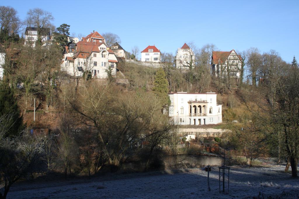 Haus Eveline - Ferienwohnungen Unterhalb Der Wartburg - アイゼナハ エクステリア 写真