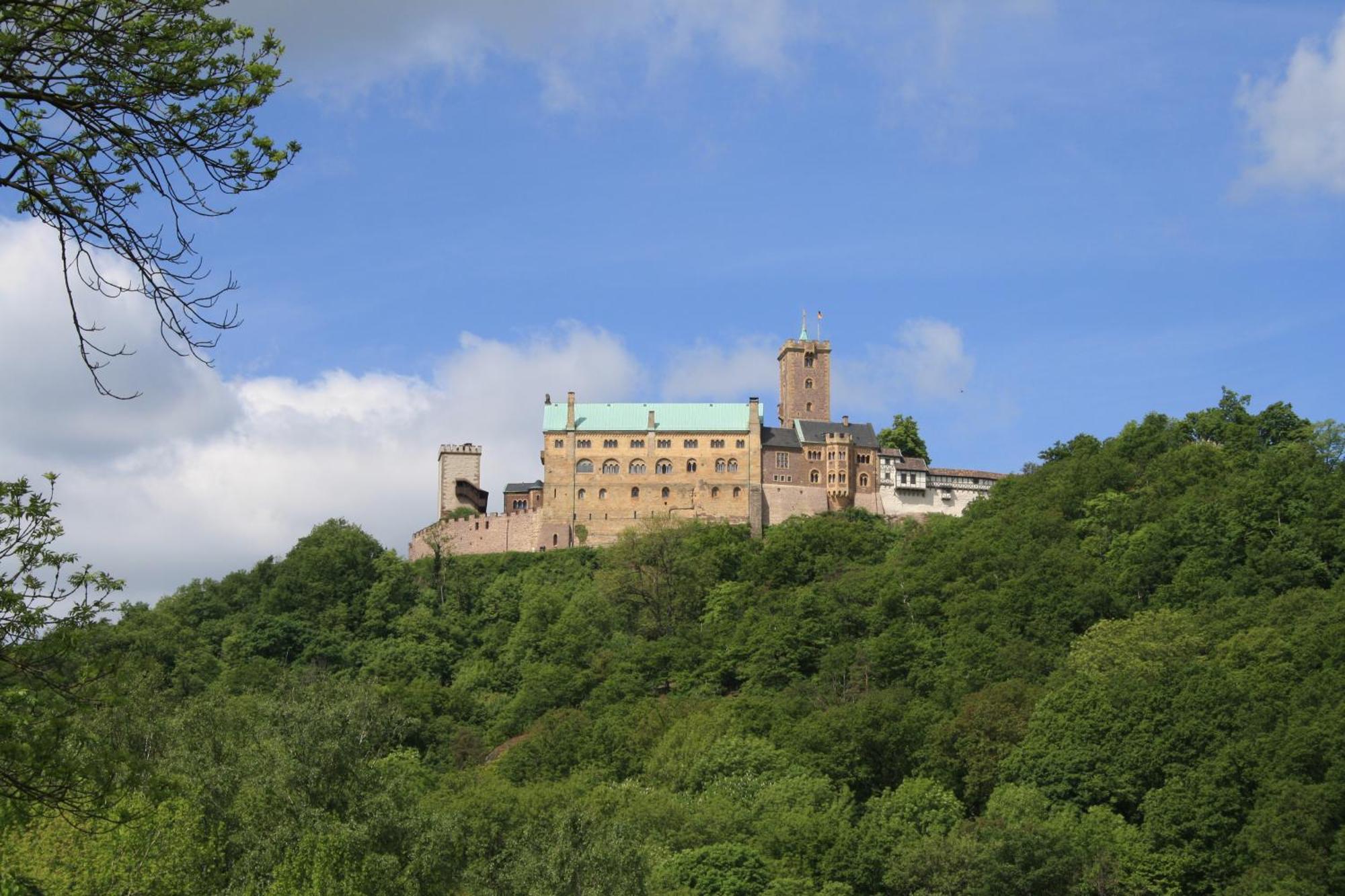 Haus Eveline - Ferienwohnungen Unterhalb Der Wartburg - アイゼナハ エクステリア 写真
